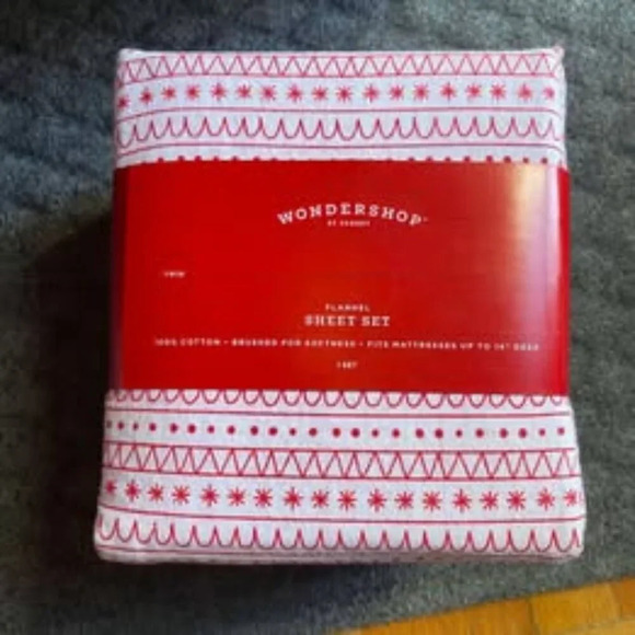 Twin Flannel Sheet Set NEW - Picture 1 of 1